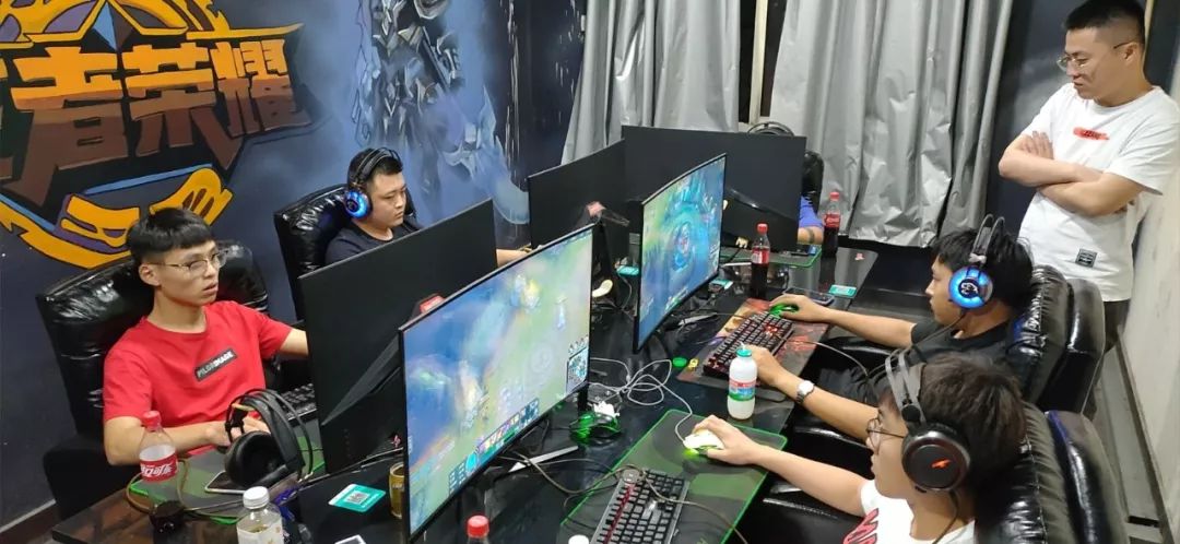 联都进行了 联都进行了