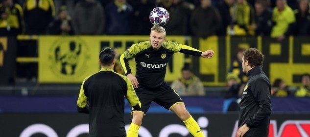 法国队在团 法国队在团