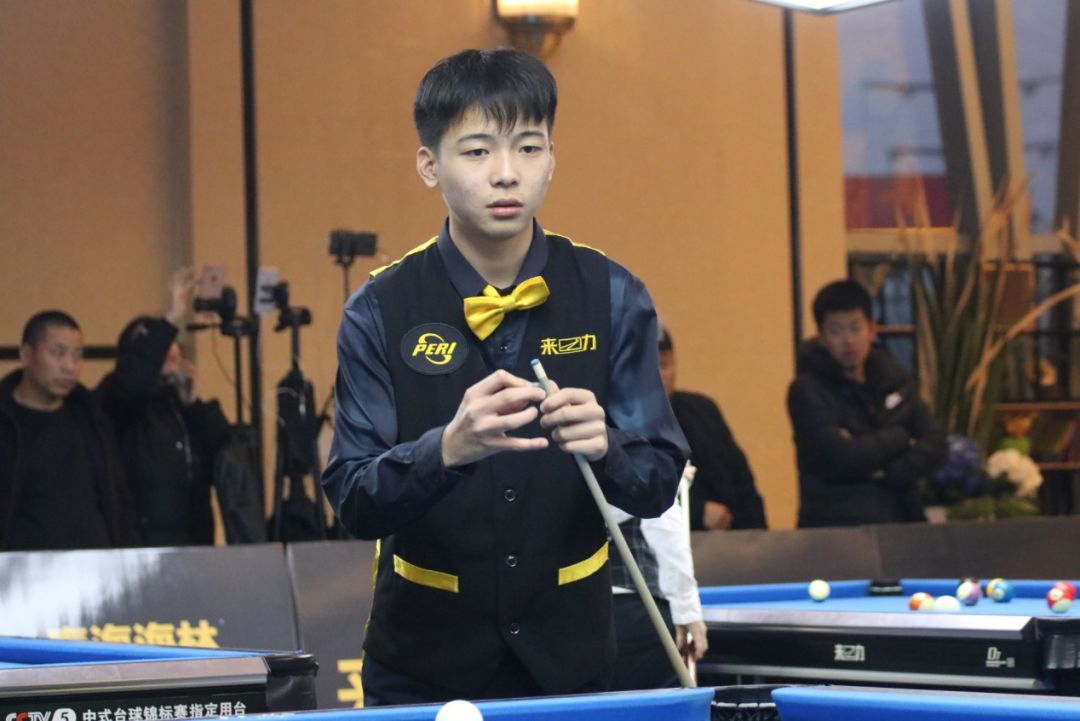 的对抗中 的对抗中