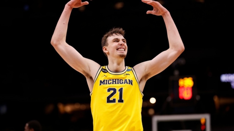 赛季策略实 赛季策略实