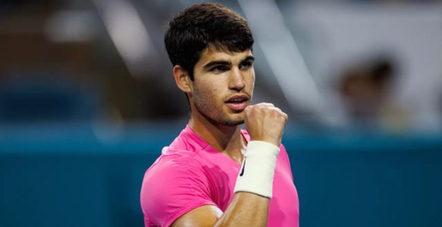 等待队友高 等待队友高